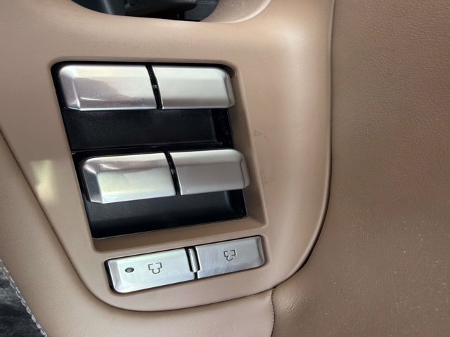 New 2027 Lincoln Navigator Black Label AWD/4WD image 8