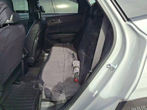 Used 2023 Kia Sportage X-Line w/ X-Line Premium Package image 10