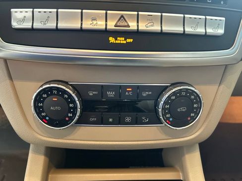 Used 2012 Mercedes-Benz ML 350 BlueTEC 4MATIC image 52