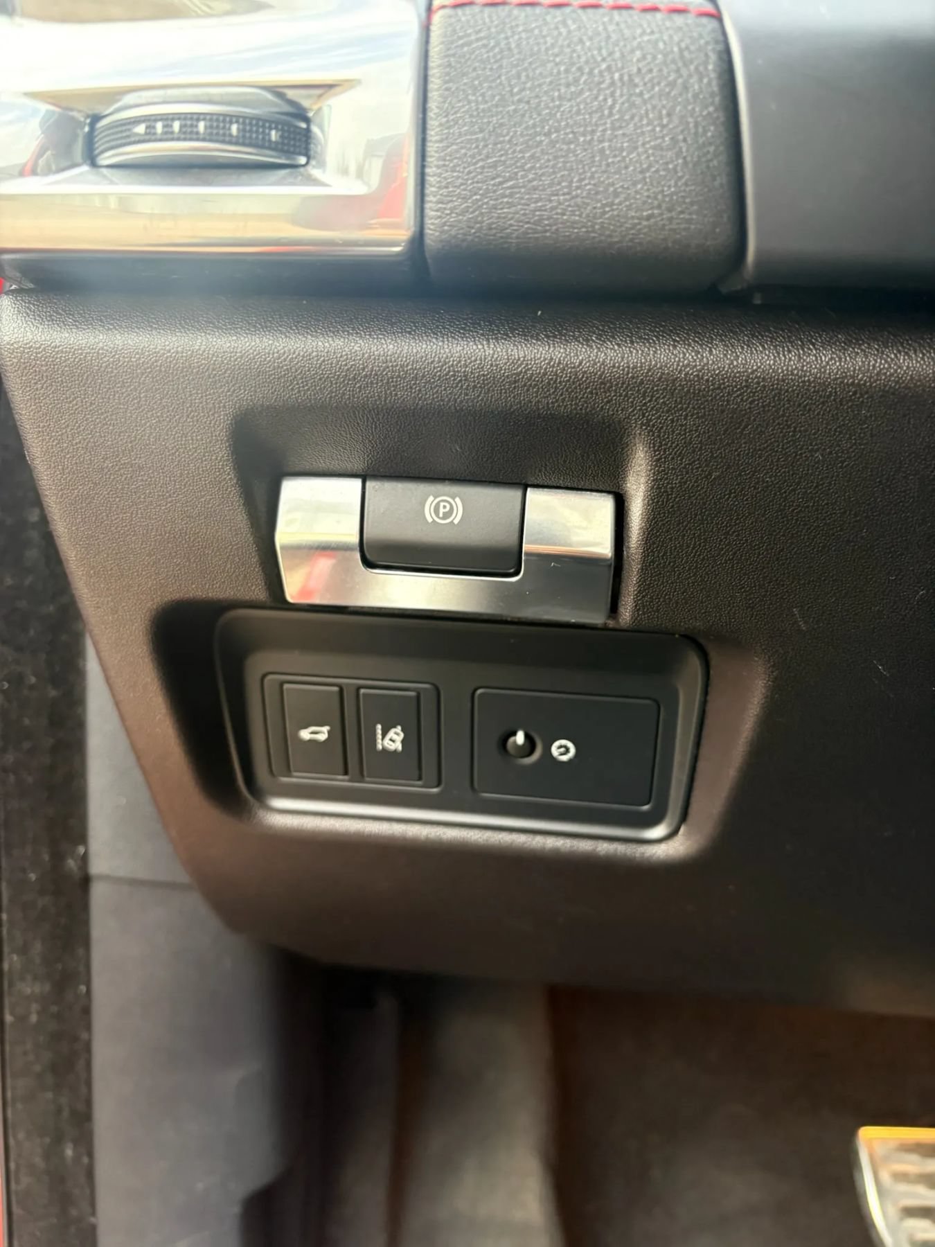 Used 2018 Jaguar E-PACE First Edition AWD/4WD image 16