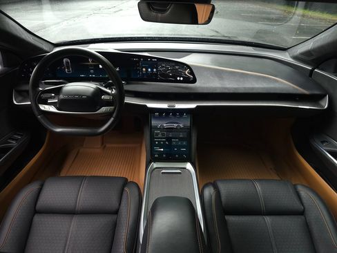 Used 2022 Lucid Air Grand Touring AWD/4WD image 10