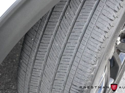 Used 2020 Ford Explorer ST w/ Premium Technology Package image 16