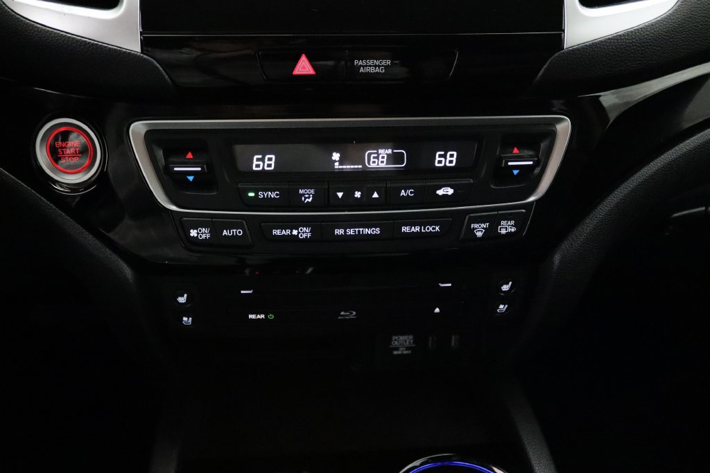 Used 2017 Honda Pilot Elite image 27