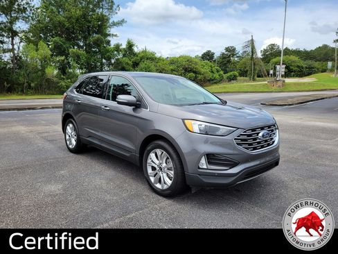 Used 2022 Ford Edge Titanium AWD/4WD image 9