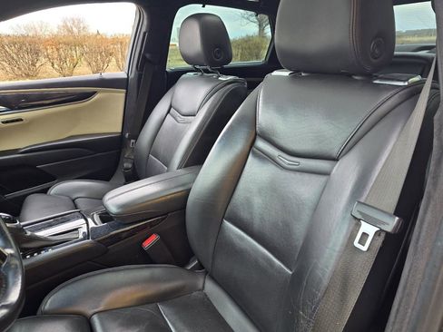 Used 2016 Cadillac XTS Vsport Platinum image 14