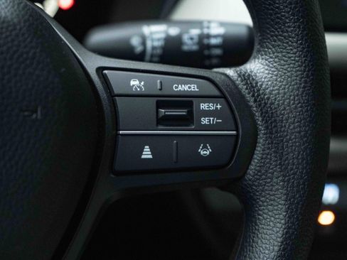 Used 2026 Honda HR-V LX image 21