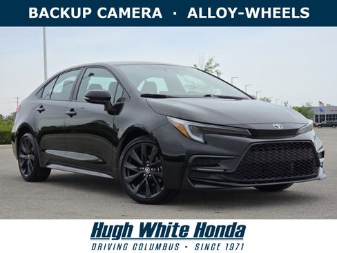 Used 2023 Toyota Corolla SE FWD image 1