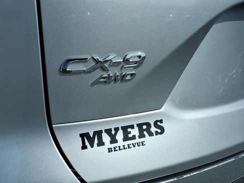 Used 2018 MAZDA CX-9 Grand Touring AWD/4WD image 17