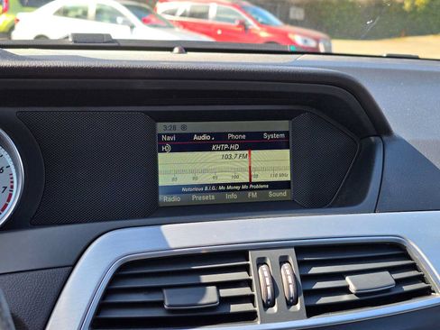 Used 2015 Mercedes-Benz C 350 4MATIC Coupe image 8