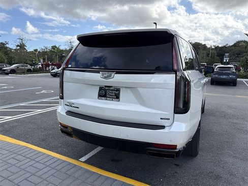 Used 2023 Cadillac Escalade Sport Platinum w/ LPO, ONYX Package image 23