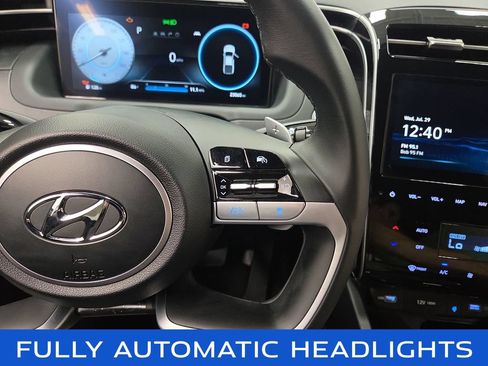 Used 2023 Hyundai Santa Cruz SEL Premium AWD/4WD image 18