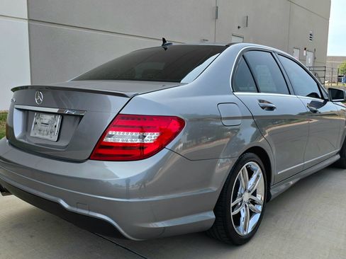 Used 2013 Mercedes-Benz C 250 Sedan image 7