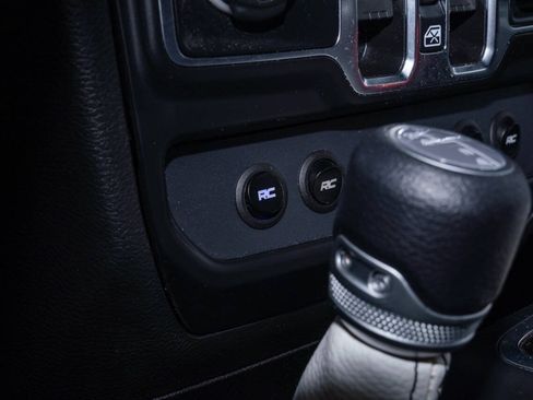 Used 2023 Jeep Gladiator Sport AWD/4WD image 57