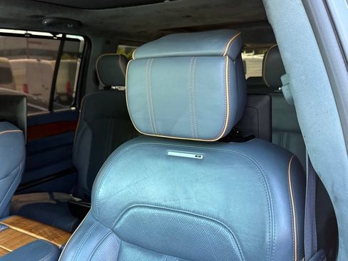Used 2022 Jeep Grand Wagoneer Series II w/ Rear Seat Video Group 1 AWD/4WD image 3