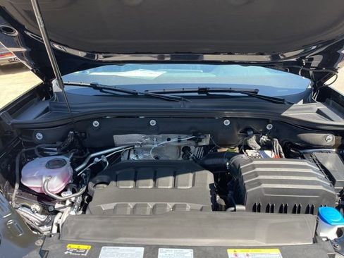 New 2026 Volkswagen Atlas Peak Edition image 28