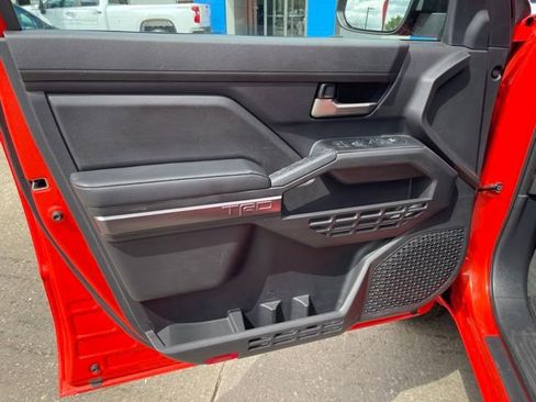 Used 2024 Toyota Tacoma TRD Off-Road AWD/4WD image 19