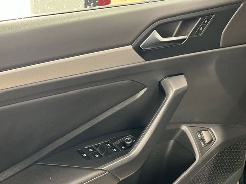 Used 2024 Volkswagen Jetta Sport image 14