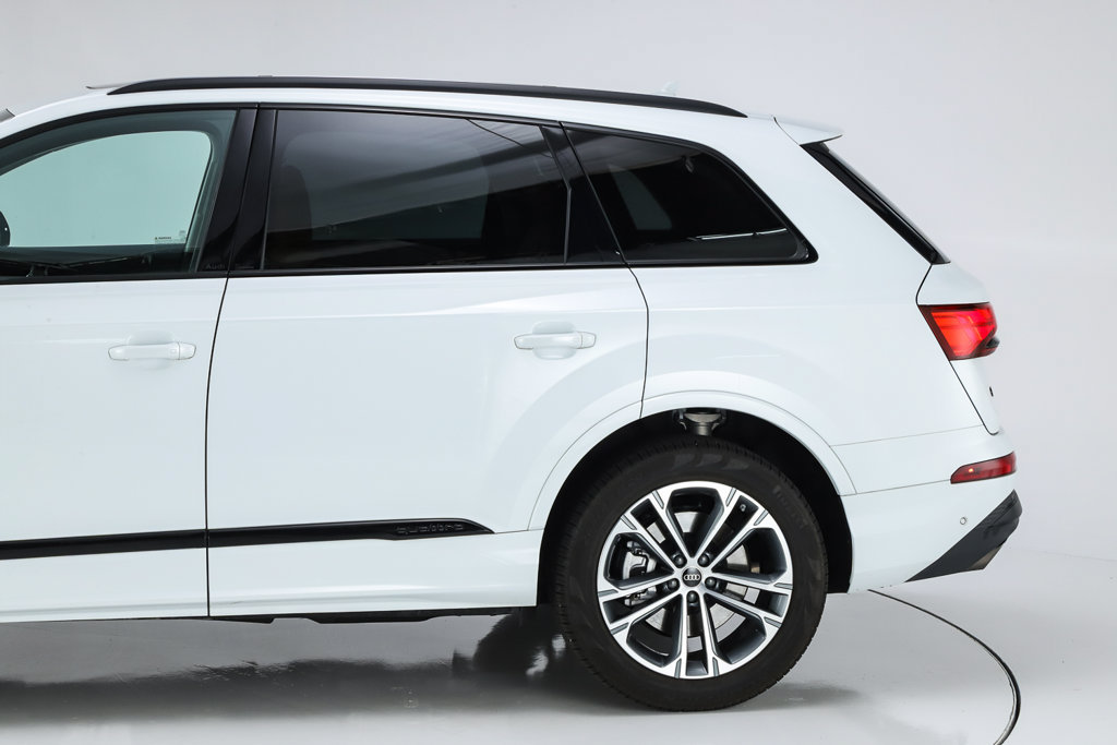 Used 2026 Audi Q7 3.0T Premium AWD/4WD image 7