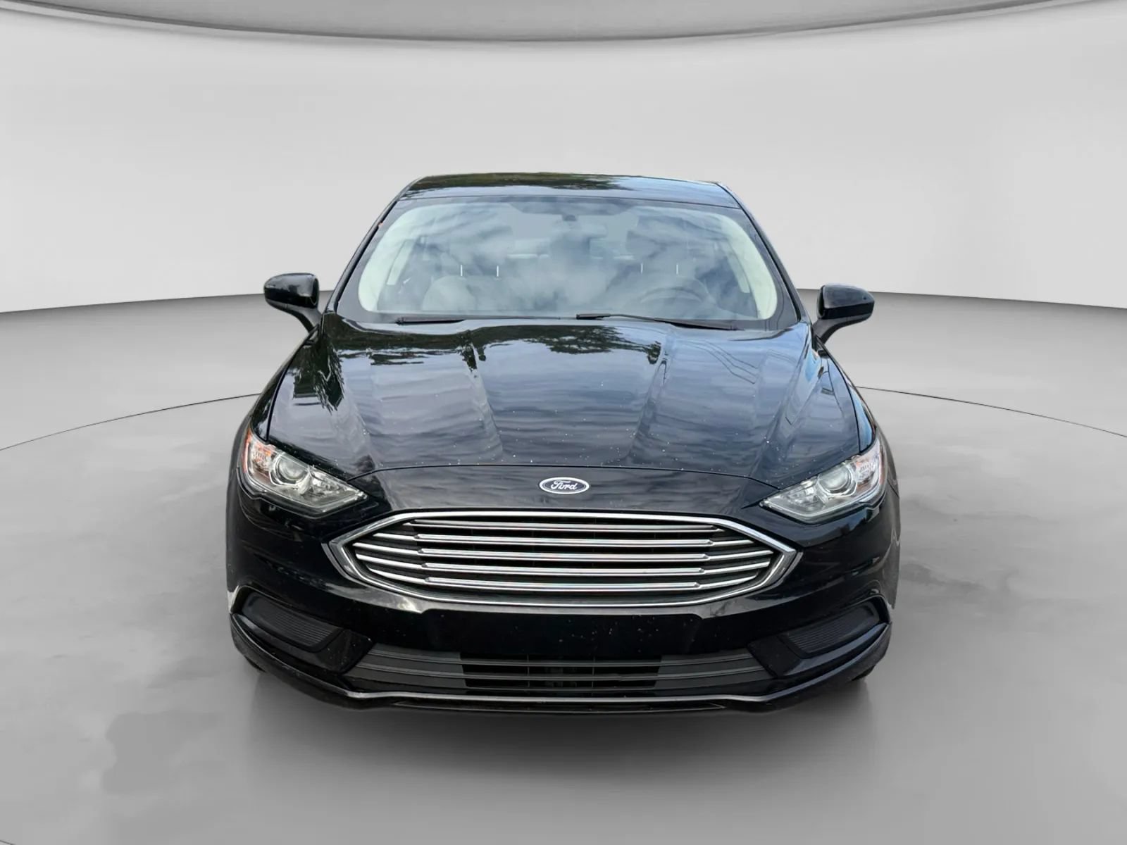 Used 2017 Ford Fusion S FWD image 8