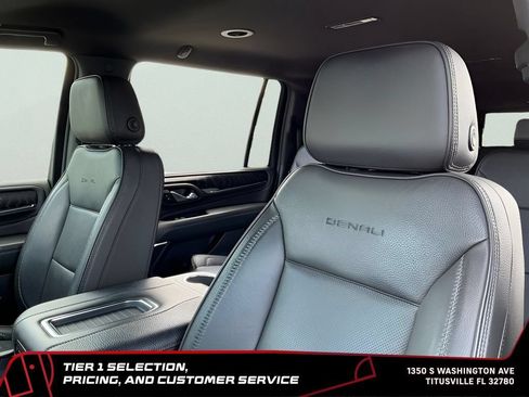 Used 2024 GMC Yukon XL Denali RWD image 15
