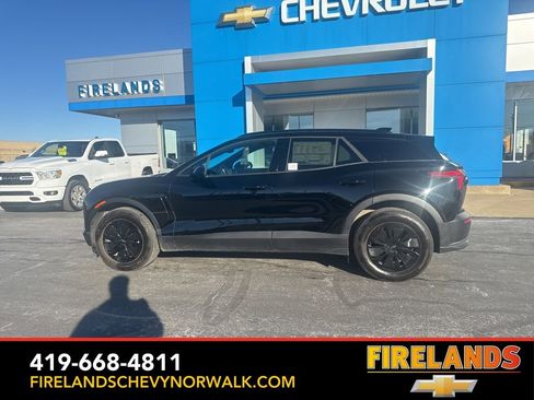 New 2026 Chevrolet Blazer EV LT image 8