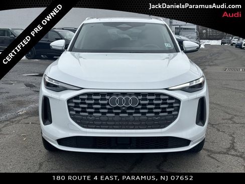 Used 2025 Audi Q5 2.0T Premium Plus w/ Premium Plus image 2
