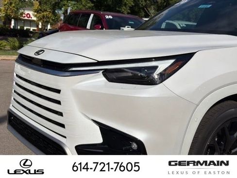 New 2026 Lexus TX 500h AWD image 13