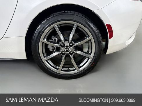 Used 2023 MAZDA MX-5 Miata Grand Touring RWD image 26