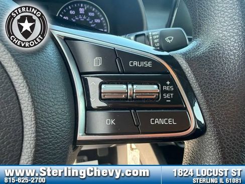 Used 2020 Kia Forte LXS FWD image 18