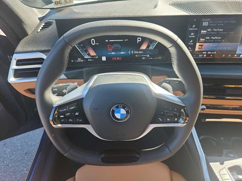 Used 2026 BMW 330i xDrive Sedan w/ Convenience Package AWD/4WD image 19