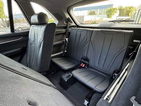 Used 2015 BMW X5 xDrive35i image 12