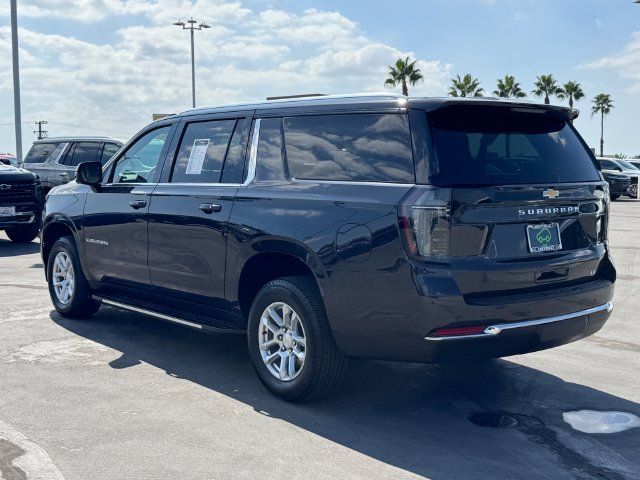 Certified 2026 Chevrolet Suburban LT w/ Comfort Package AWD/4WD image 3