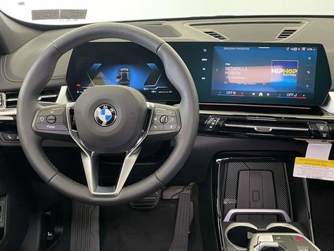 New 2026 BMW X1 xDrive28i w/ Technology Package AWD/4WD image 21