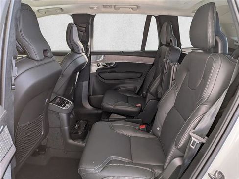 New 2026 Volvo XC90 T8 Ultra w/ Lounge Package image 18