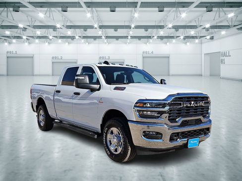 Used 2026 RAM 2500 Tradesman RWD image 4