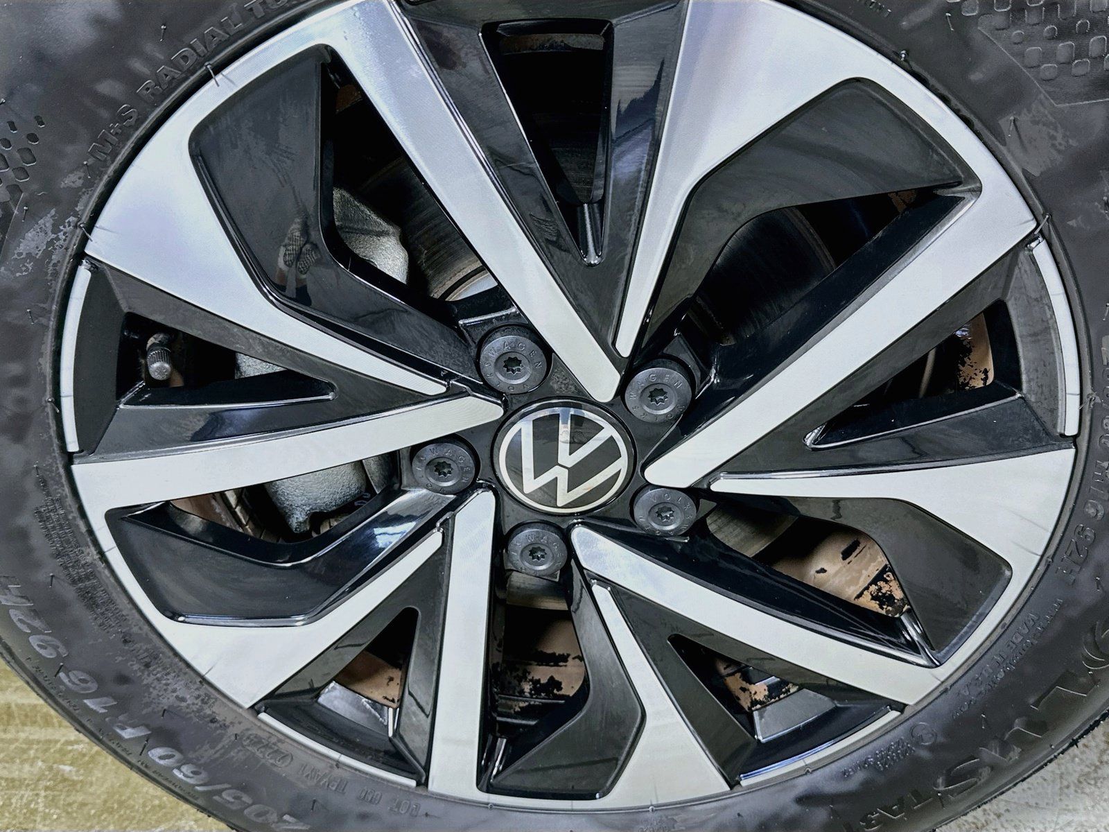 Used 2025 Volkswagen Jetta S FWD image 28