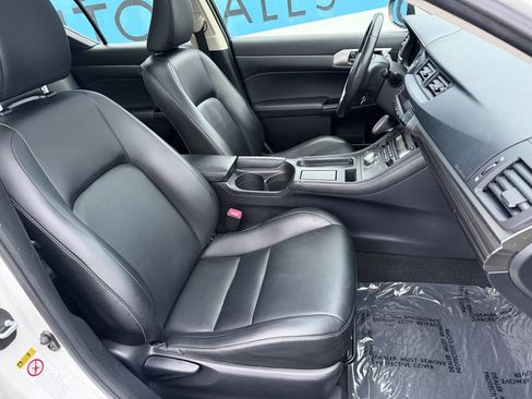 Used 2015 Lexus CT 200h image 28