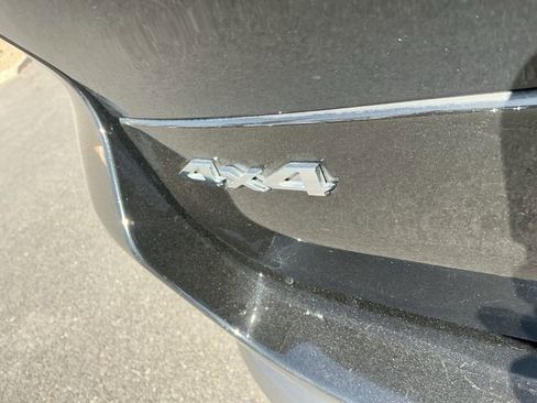 Used 2024 Jeep Grand Cherokee L Limited image 16