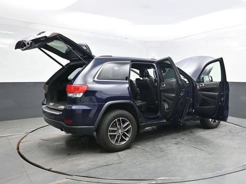 Used 2018 Jeep Grand Cherokee Limited AWD/4WD image 47