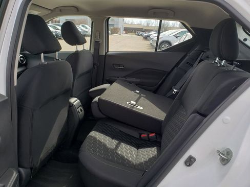 Used 2023 Nissan Kicks SV image 20