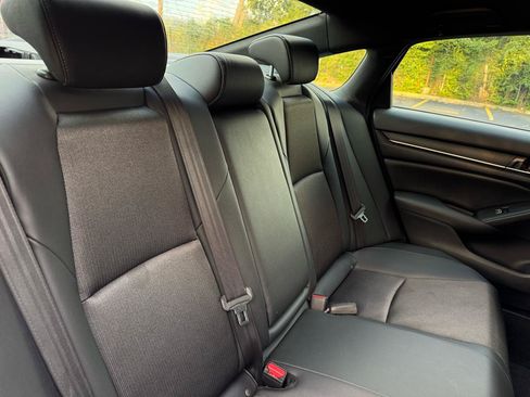 Used 2019 Honda Accord Sport image 21