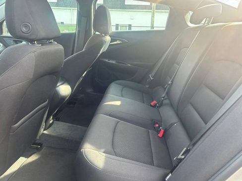 Used 2022 Chevrolet Malibu LS FWD image 15