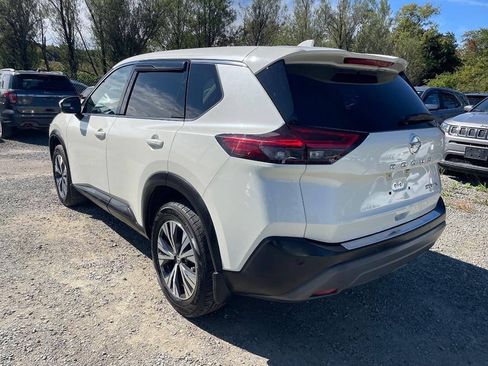 Used 2021 Nissan Rogue SV AWD/4WD image 7