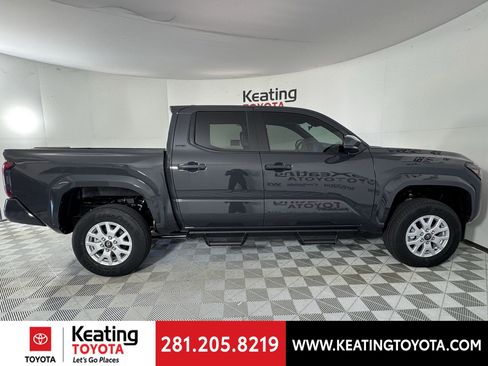 New 2025 Toyota Tacoma SR5 image 4