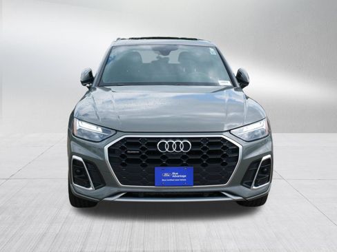 Used 2023 Audi Q5 2.0T Premium Plus w/ Premium Plus Package AWD/4WD image 2