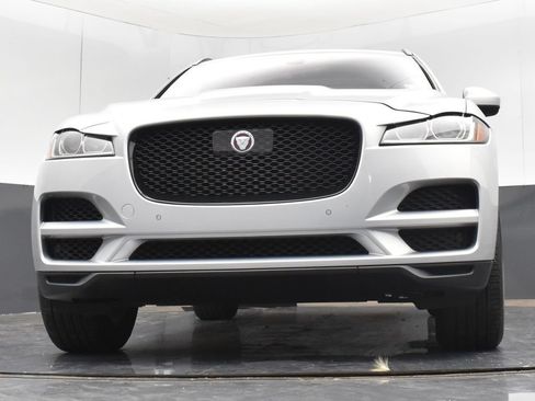 Used 2019 Jaguar F-PACE Premium AWD/4WD image 25