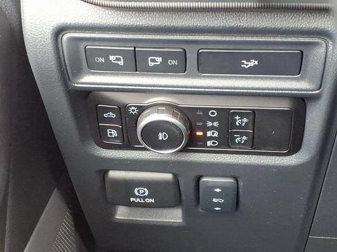 Used 2024 Ford F150 Lariat w/ Equipment Group 502A High AWD/4WD image 40