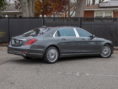 Used 2018 Mercedes-Benz Maybach S 560 4MATIC image 29