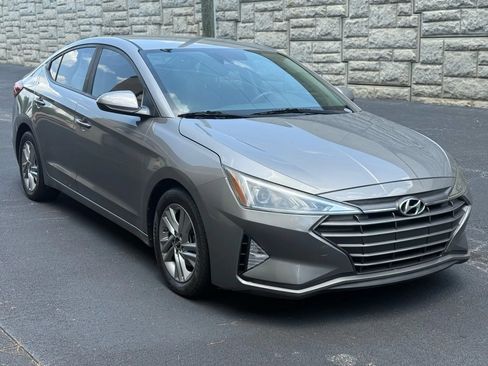 Used 2020 Hyundai Elantra SEL w/ Cargo Package (C1) FWD image 5