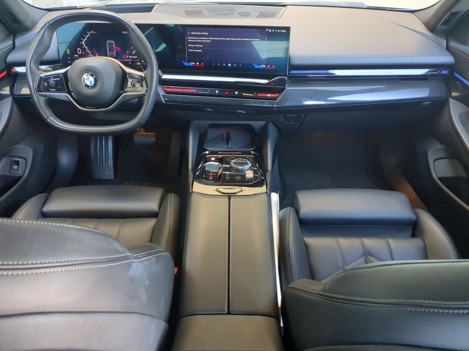 Used 2024 BMW 530i RWD image 25